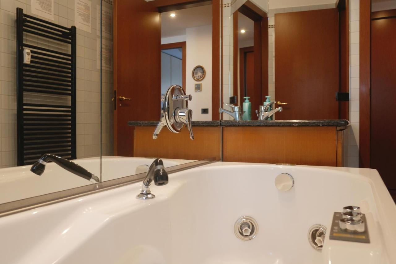 Best Way Rent - Apartments Near Tre Torri District Milán Exteriér fotografie